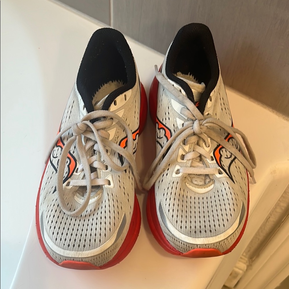 Saucony Endorphin Speed 3
